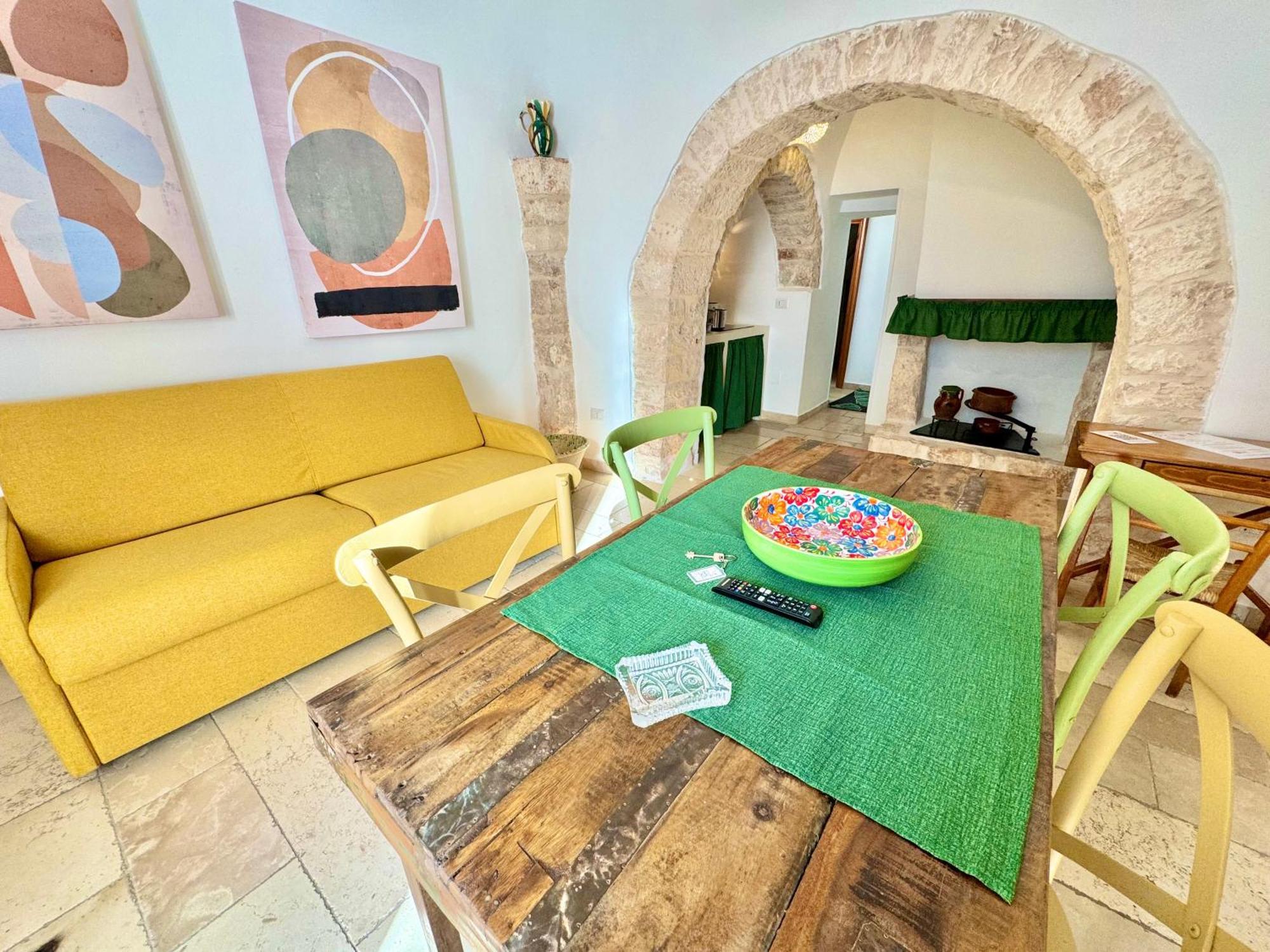 Trulli Moon Villa อัลเบโรเบลโล ภายนอก รูปภาพ
