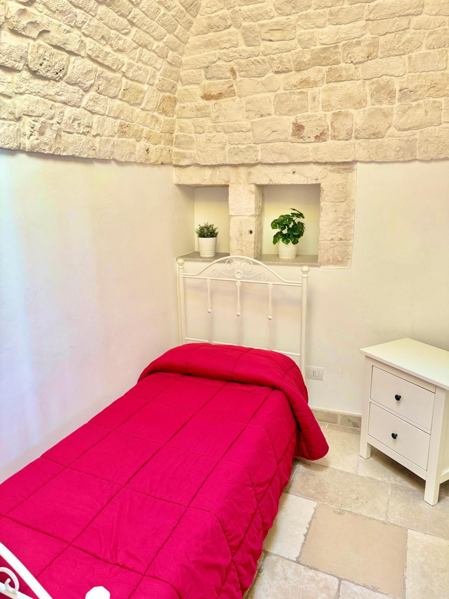 Trulli Moon Villa อัลเบโรเบลโล ห้อง รูปภาพ