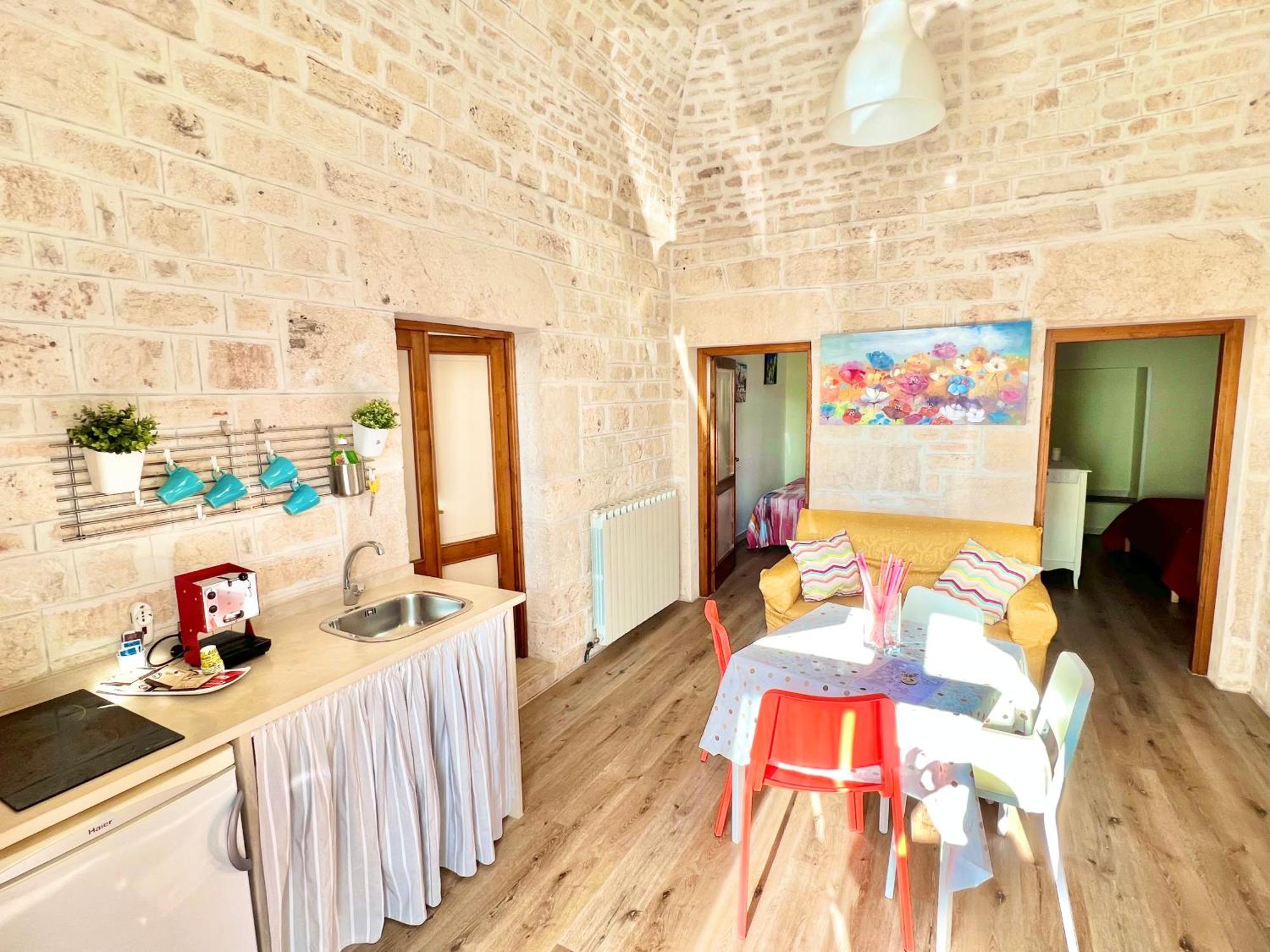 Trulli Moon Villa อัลเบโรเบลโล ห้อง รูปภาพ